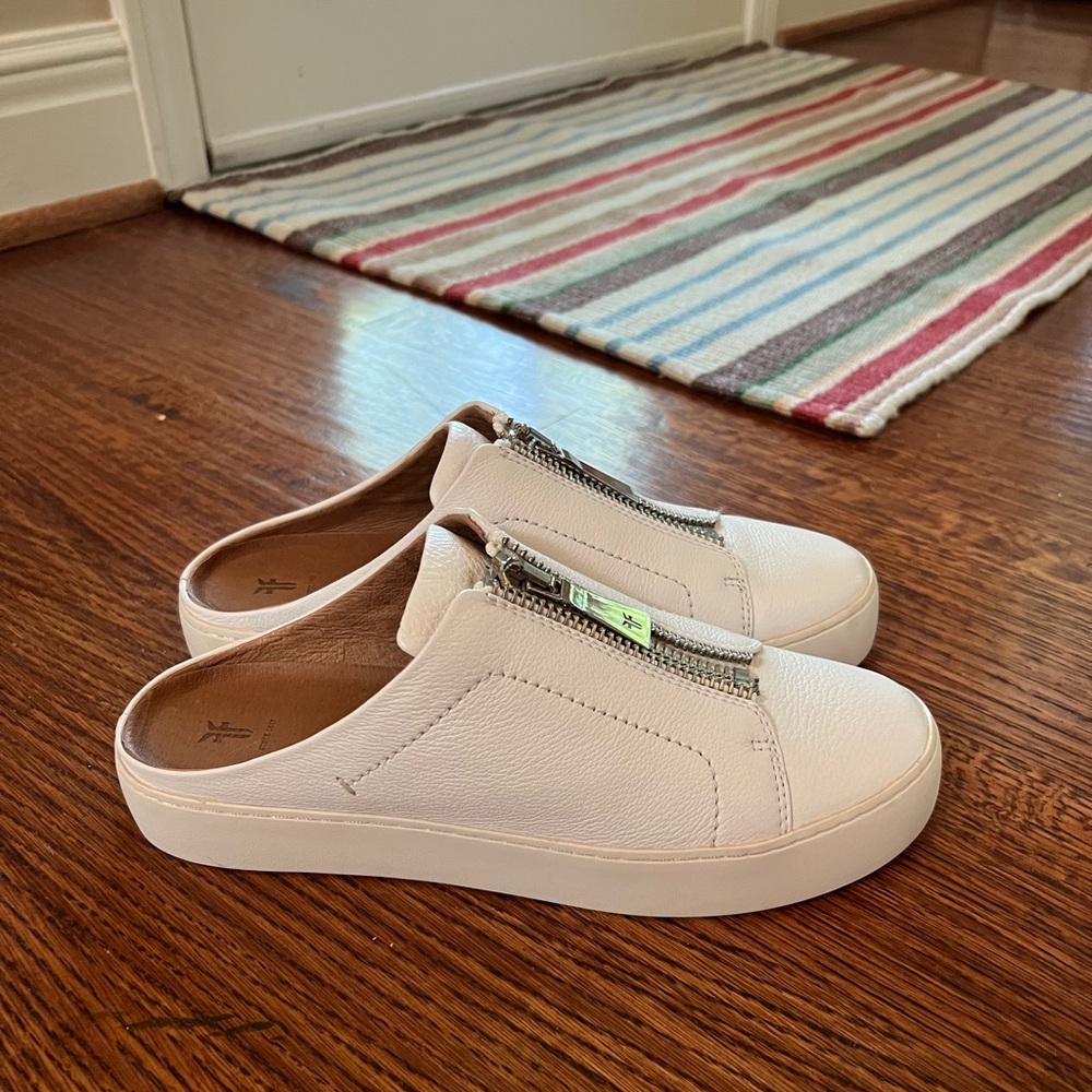 Frye Lena mule